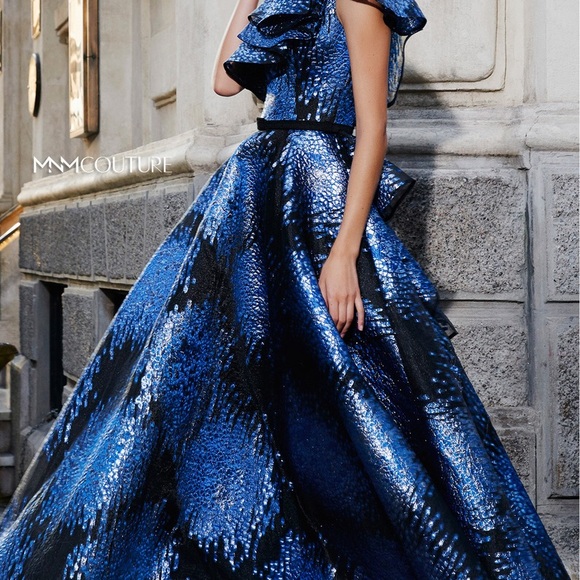 MNM Couture Blue Dress - Picture 1 of 3